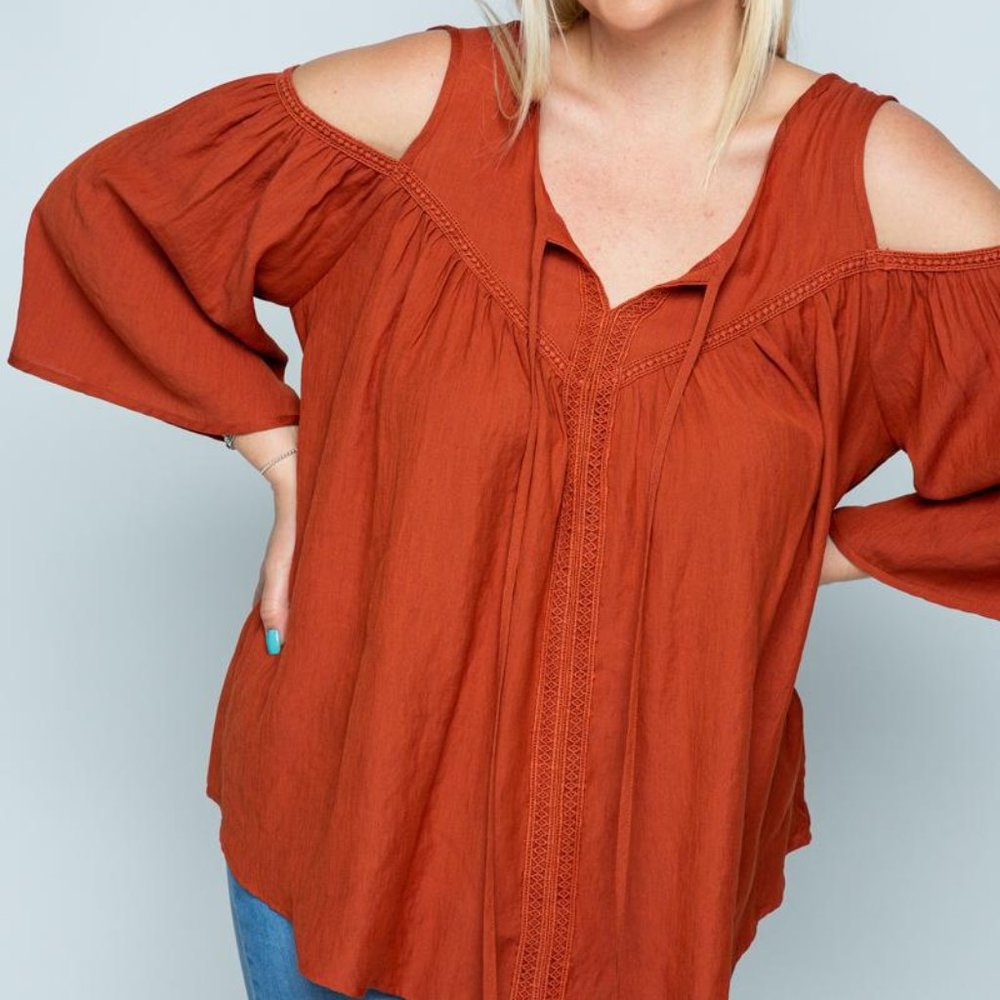 -Plus 3/4 Sleeve Aline Blouse Cold Shoulder Detail